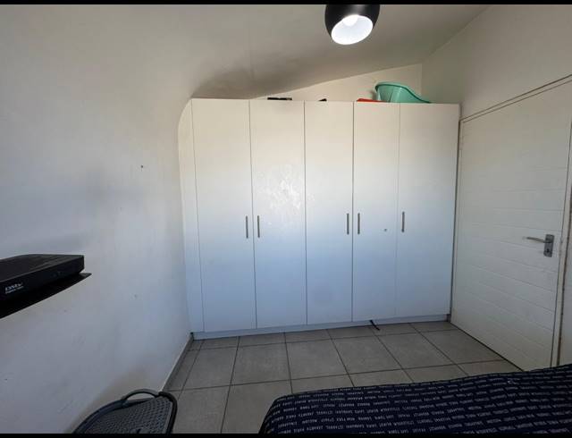 2 BEDROOM HOUSE FOR SALE IN THE CONIFERS